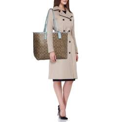 Pre Owned Coach Brown/Light Blue Signature Coated Canvas Reversible City Tote