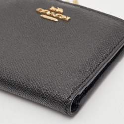 Pre Owned Coach Black Crossgrain Leather Compact Wallet