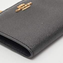 Pre Owned Coach Black Crossgrain Leather Compact Wallet