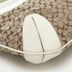Pre Owned Coach Beige/White Signature Canvas and Leather Shoulder Bag