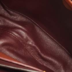 مملوكة مسبقًا حقيبة كتف كوتش دينكي 24 جلد رمادي متدرج مسامير غربية