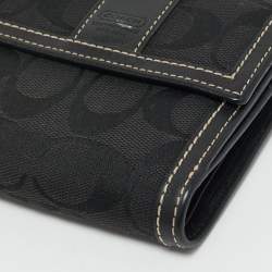 Pre Owned Coach Black Signature Canvas and Leather Flap Compact Wallet