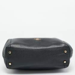 مملوكة مسبقًا Coach Black Leather Edie 31 Shoulder Bag