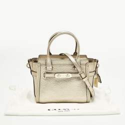 Pre Owned Coach Gold Leather Swagger 20 Crossbody Bag