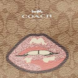 Pre Owned Coach Beige Signature Coated Canvas Lip Corner Wristlet Pouch