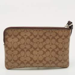 Pre Owned Coach Beige Signature Coated Canvas Lip Corner Wristlet Pouch