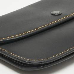 Pre Owned Coach Black Leather Wristlet Clutch