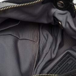 Pre Owned حقيبة هوبو كوتش قماشي بتصميم مميز وجلد براءات اختراع أسود