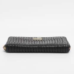 Pre Owned Coach Black Leather and Leather Zip Around