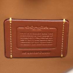 Pre Owned Coach Willow Beige Croc Embossed Leather Bucket bag