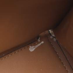 Pre Owned Coach Willow Beige Croc Embossed Leather Bucket bag