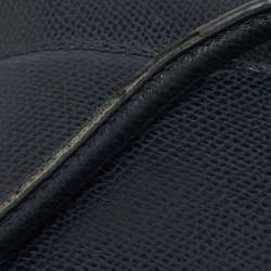 مملوكة مسبقًا �حقيبة كوتش كريستي ساتشيل جلد أزرق بحري كبيرة