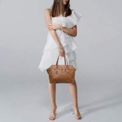 مملوكة مسبقًا حقيبة يد كوتش تايلور أليكسيس جلد بني متعددة الاستعمالات