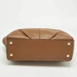 مملوكة مسبقًا حقيبة يد كوتش تايلور أليكسيس جلد بني متعددة الاستعمالات