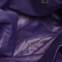 مملوكة مسبقًا حقيبة يد كوتش بوبى جلد رمادي لامع ميتاليك