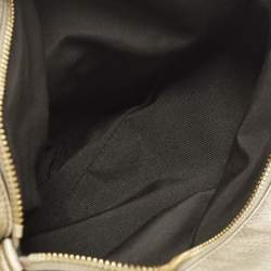 مملوكة مسبقًا حقيبة كتف كوتش ماديسون فيبي جلد بيج ميتاليك