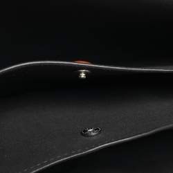 Pre Owned حقيبة كتف كوتش جلد محبب أبيض تابّي 26