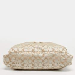 مملوكة مسبقًا Coach Ashley Mustard/Beige Signature Fabric and Patent Leather Shoulder Bag