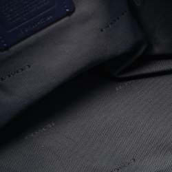 Pre Owned حقيبة كتف كوتش جلدية زرقاء ببحرية