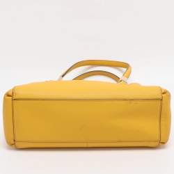 مملوكة مسبقًا Coach Christie Carryall Mini Yellow Leather Satchel