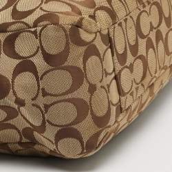 مملوكة مسبقًا Coach Beige/Brown Signature Canvas and Leather Gallery Tote