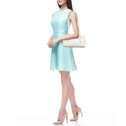 مملوكة مسبقًا حقيبة سونغ زيب كوتش مُرمَّمة جلد أبيض