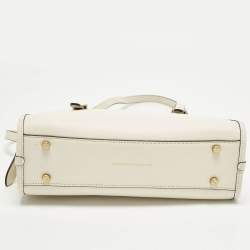 مملوكة مسبقًا حقيبة سونغ زيب كوتش مُرمَّمة جلد أبيض