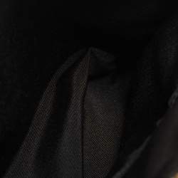 مملوكة مسبقًا حقيبة كوتش "سمول بينيت" جلد و كانفاس مقوى مطبوع نقشة شعار الماركة بيج و بني فاتح