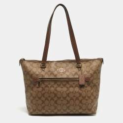 Pre Owned Coach Gallery Beige/Brown Signature Coated Canvas and Leather Tote
