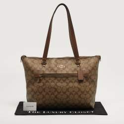 Pre Owned Coach Gallery Beige/Brown Signature Coated Canvas and Leather Tote