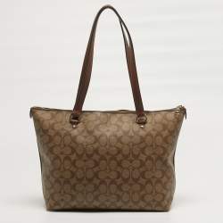 Pre Owned Coach Gallery Beige/Brown Signature Coated Canvas and Leather Tote