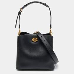 مملوكة مسبقًا Coach Willow Black Leather Bucket Bag