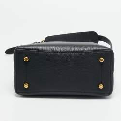 مملوكة مسبقًا Coach Willow Black Leather Bucket Bag