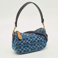 مملوكة مسبقًا حقيبة كتف كوتش سوينجر 23 كانفاس جاكار بشعار ماركة بني