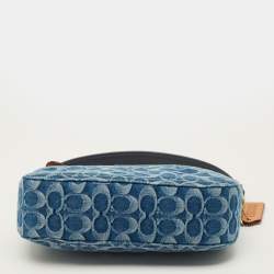 مملوكة مسبقًا حقيبة كتف كوتش سوينجر 23 كانفاس جاكار بشعار ماركة بني