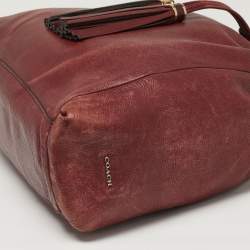 مملوكة مسبقًا حقيبة كتف كوتش جلد أحمر بخيط ماكدسون