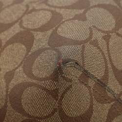 Pre Owned Coach Variety City Beige Signature Coated Canvas Shopper Tote