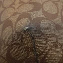 Pre Owned Coach Variety City Beige Signature Coated Canvas Shopper Tote