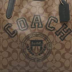 Pre Owned Coach Variety City Beige Signature Coated Canvas Shopper Tote