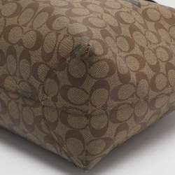 Pre Owned Coach Variety City Beige Signature Coated Canvas Shopper Tote