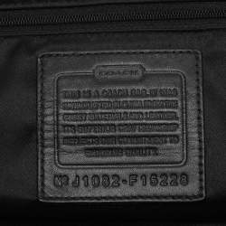 مملوكة مسبقًا حقيبة يد كوتش بوبى متعددة الألوان / سوداء كانفاس شهيرة وجلد براءة الاختراع