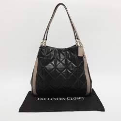 Pre Owned Coach Phoebe Black/Beige Quilted Leather Shoulder Bag