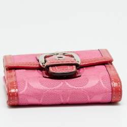 Pre Owned Coach Buckle Pink/Beige Signature Fabric and Patent Leather Compact Wallet