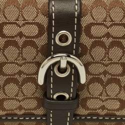 مملوكة مسبقًا Coach Buckle Beige/Brown Signature Fabric and Leather Trifold Wallet