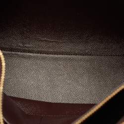 مملوكة مسبقًا حقيبة يد كوتش تشارلي جلد محفور بشعار أسود