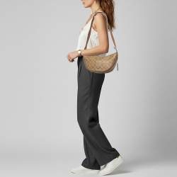 مملوكة مسبقًا Coach Pace Beige/Brown Signature Coated Canvas and Leather Crossbody Bag