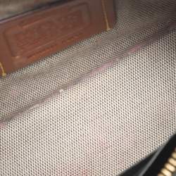 مملوكة مسبقًا حقيبة كتف جلد أسود كوتش سوينغر