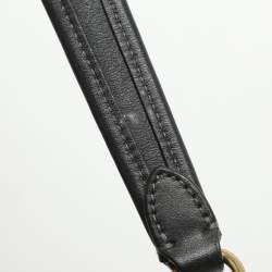 مملوكة مسبقًا حقيبة كتف جلد أسود كوتش سوينغر