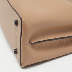 مملوكة مسبقًا حقيبة دلو جلد بيج/رمادي كوتش ويلو