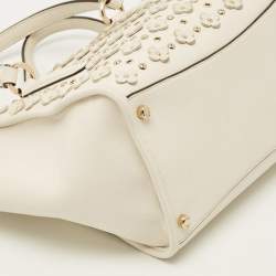 Pre Owned حقيبة كوتش كروسبي جلد أبيض زهري مزخرف